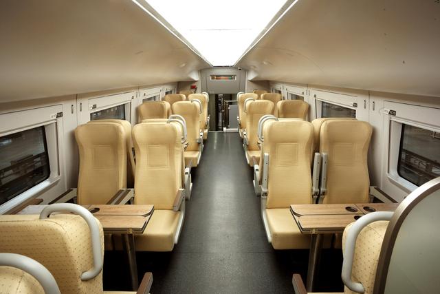 �Ї����п�׃���M��܇�M����܇��ɽ��˾���ԇ�(y��n) ��Ո������80�(xi��ng)